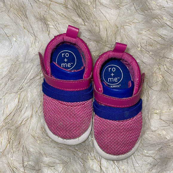 Ro+Me by Robeez | Burgandy & Blue | 6-12 months walking shoes - Picture 4 of 9